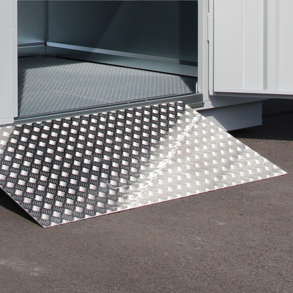 UP2627-saebu-ueberfahrbruecke-alu.jpg 3
handelswaren
09 - Lieferanten
Säbu
03 - Bilder
Bilder Online-Shop
UP2627-saebu-ueberfahrbruecke-alu.jpg
JPG-Datei
, Maschine, Rampe