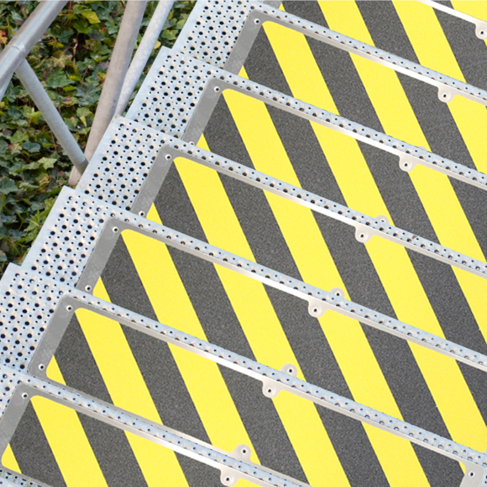 0

handelswaren
09 - Lieferanten
Coba
03 - Bilder
00 - Erledigt
Anti-Rutsch-Trittplatten_TM0681
Web-optimiert
coba-anti-rutsch-trittplatten-002.jpg
JPG-Datei
, Treppe, Stufen, Rutschfest, Gelb-Schwarz, Metall