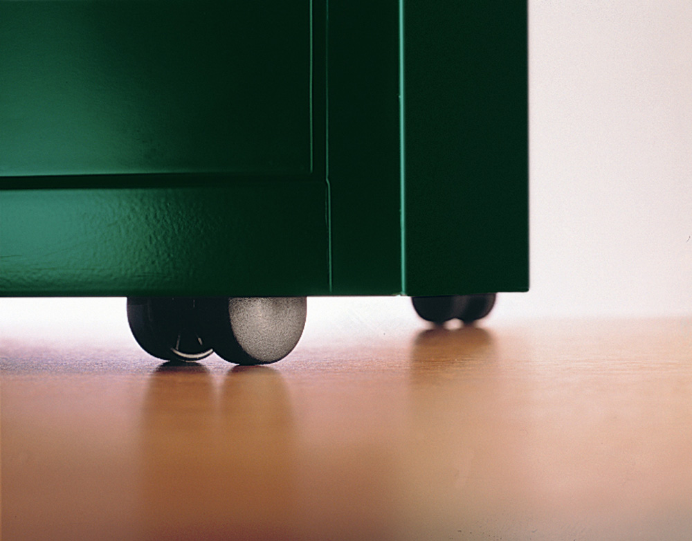 BI0110-30_Rollen.jpg BrigFox