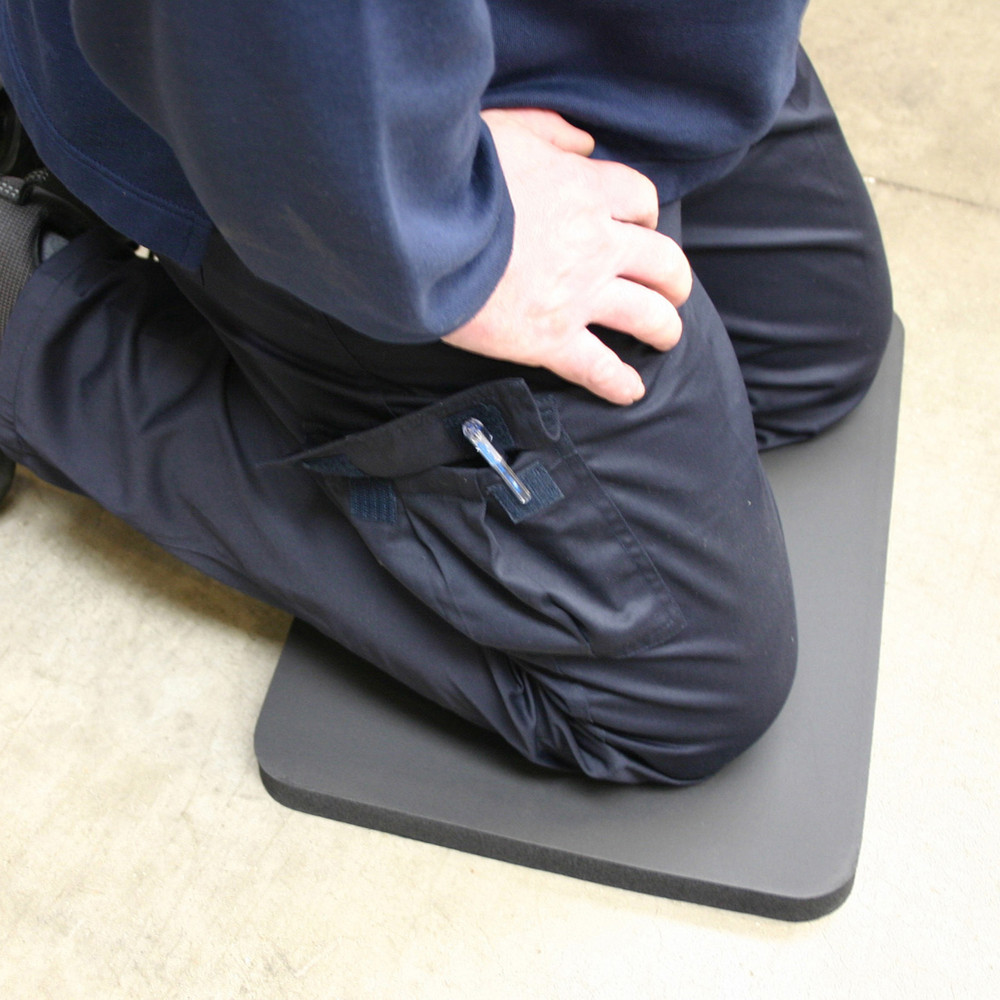 handelswaren
09 - Lieferanten
Coba
03 - Bilder
Knieschutzmatte_TM0198
Web-optimiert
coba-knieschutzmatte-003.jpg
JPG-Datei
, Kniekissen, Isolationsmatte, Hose, Reißverschluss, Feldtasche