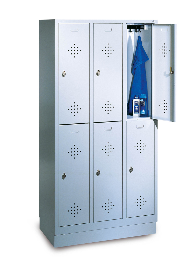 CA5357.jpg BrigFox, Schließfach