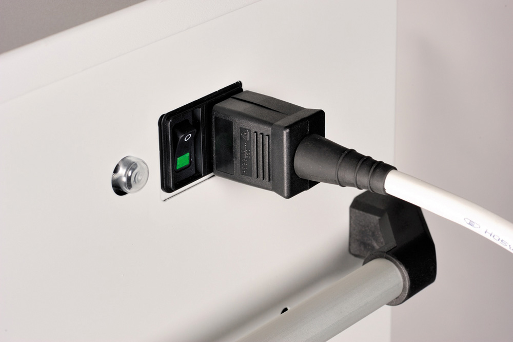 SF3112_Strom.jpg BrigFox