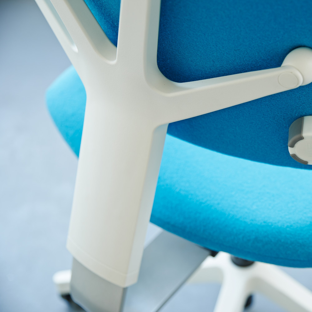 handelswaren
09 - Lieferanten
Nowy Styl Group
03 - Bilder
Torino Bilder 07-2025
Mit Stoffpolster-Bezug
1000x1000px
buerodrehstuhl-torino-004.jpg
JPG-Datei
, Moebel, Stuhl