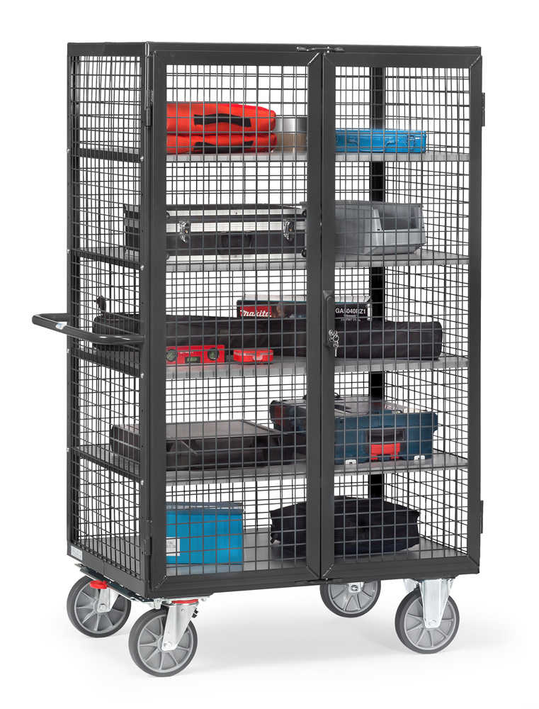 5392_7016_live.jpg BrigFox