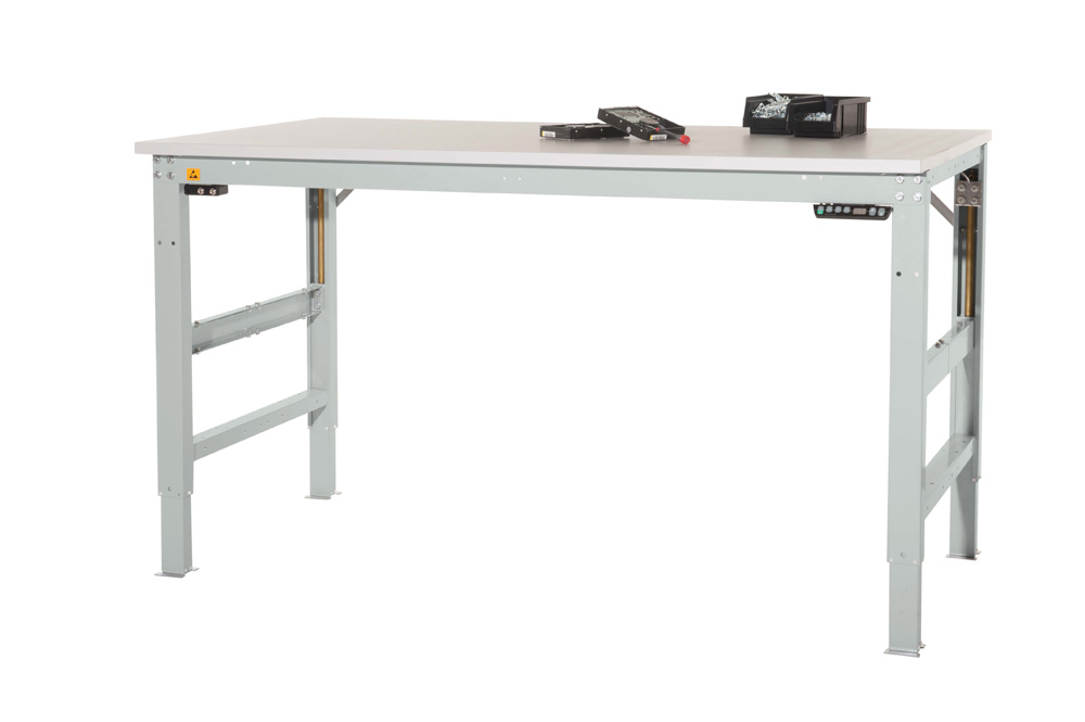 LU9558-ESD_UNIVERSAL_Ergo_E_7035.jpg BrigFox