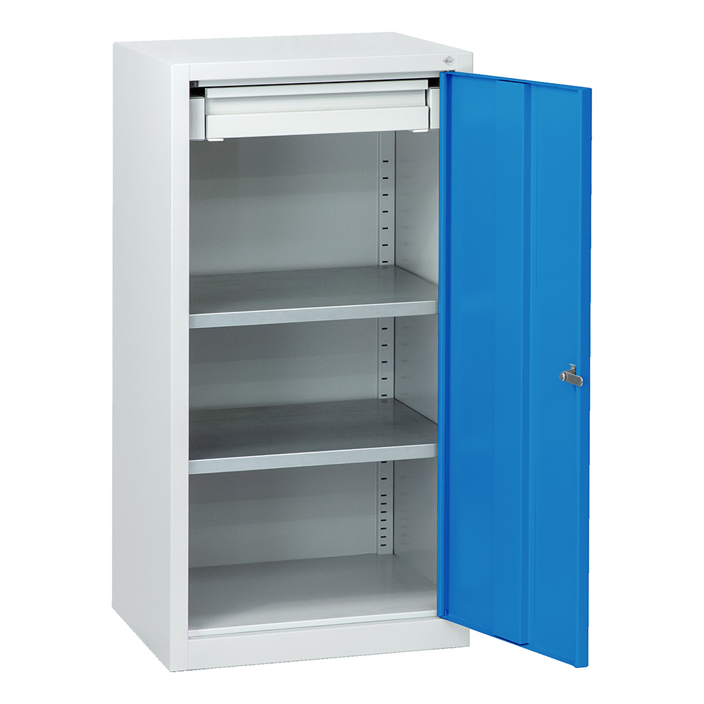 Users
jsprinc
Downloads
20250228
3
CP-Beistellschrank-Breite-500x500-Lichtblau-Innenansicht.jpg
JPG-Datei
