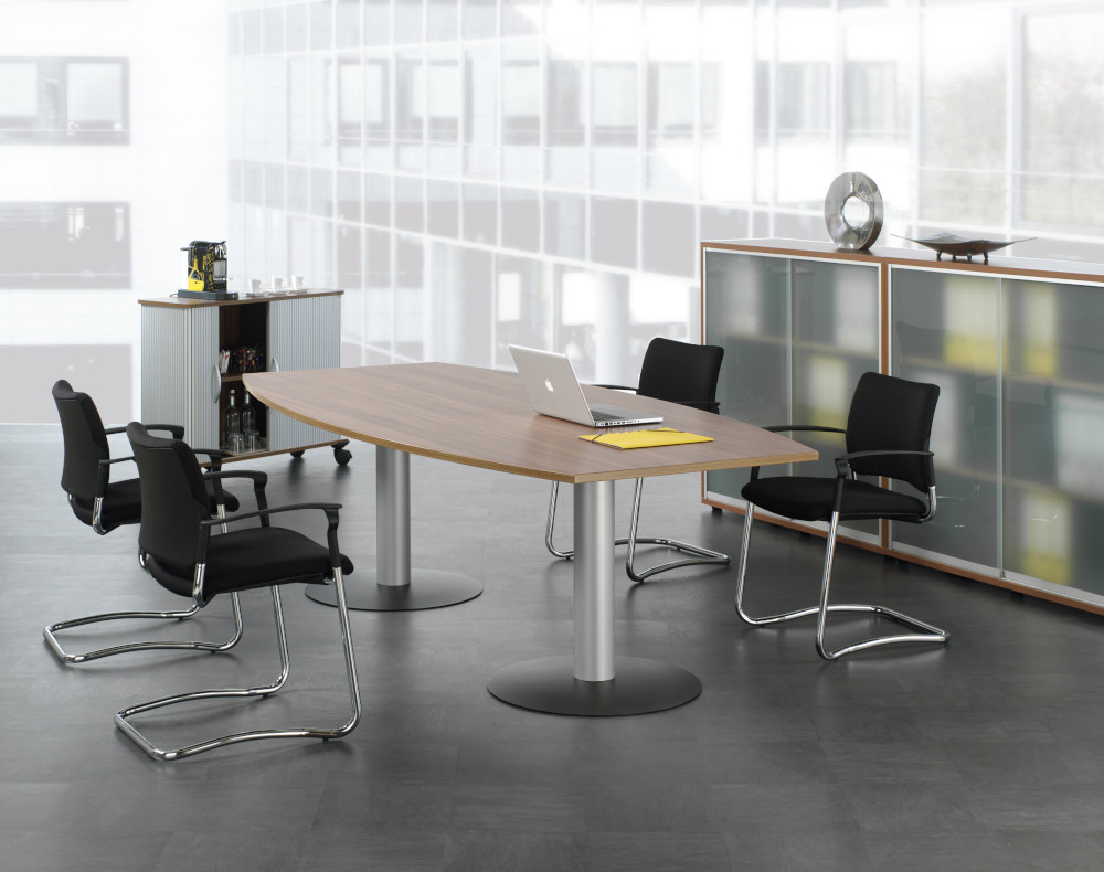Konferenztisch_Fassform_Nussbaum_Silber.jpg BrigFox
