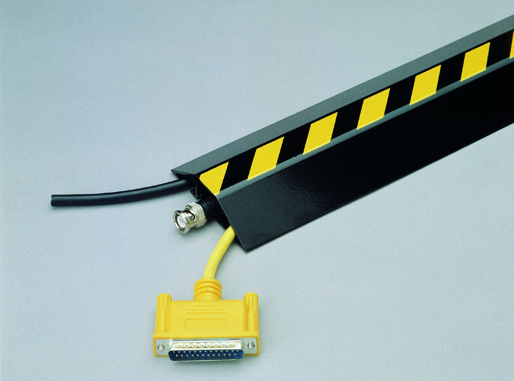 TM0833-40_Detail4.jpg BrigFox