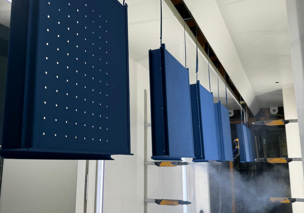 Neue Pulverbeschichtungsanlage Neue Pulverbeschichtungsanlage