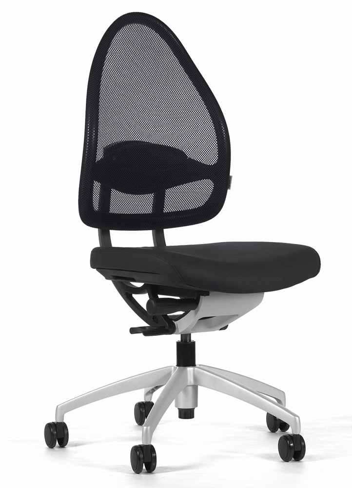 J4700_S10.jpg BrigFox