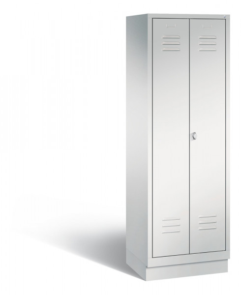 C+P Garderobenschrank, die Klassischen, 2 Abteile/Türen für 1 Person, Abteilbreite 300 mm, mit Socke